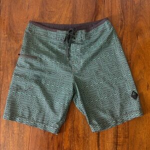 Prana Catalyst Board Shorts UPF+50 Size 30 9” inseam